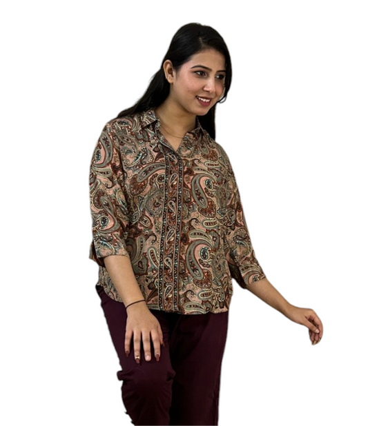 Classic collared shirt